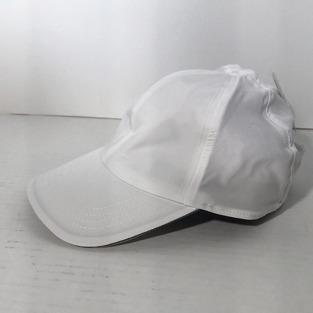 Ladies White Breathable Reflective Baseball Cap